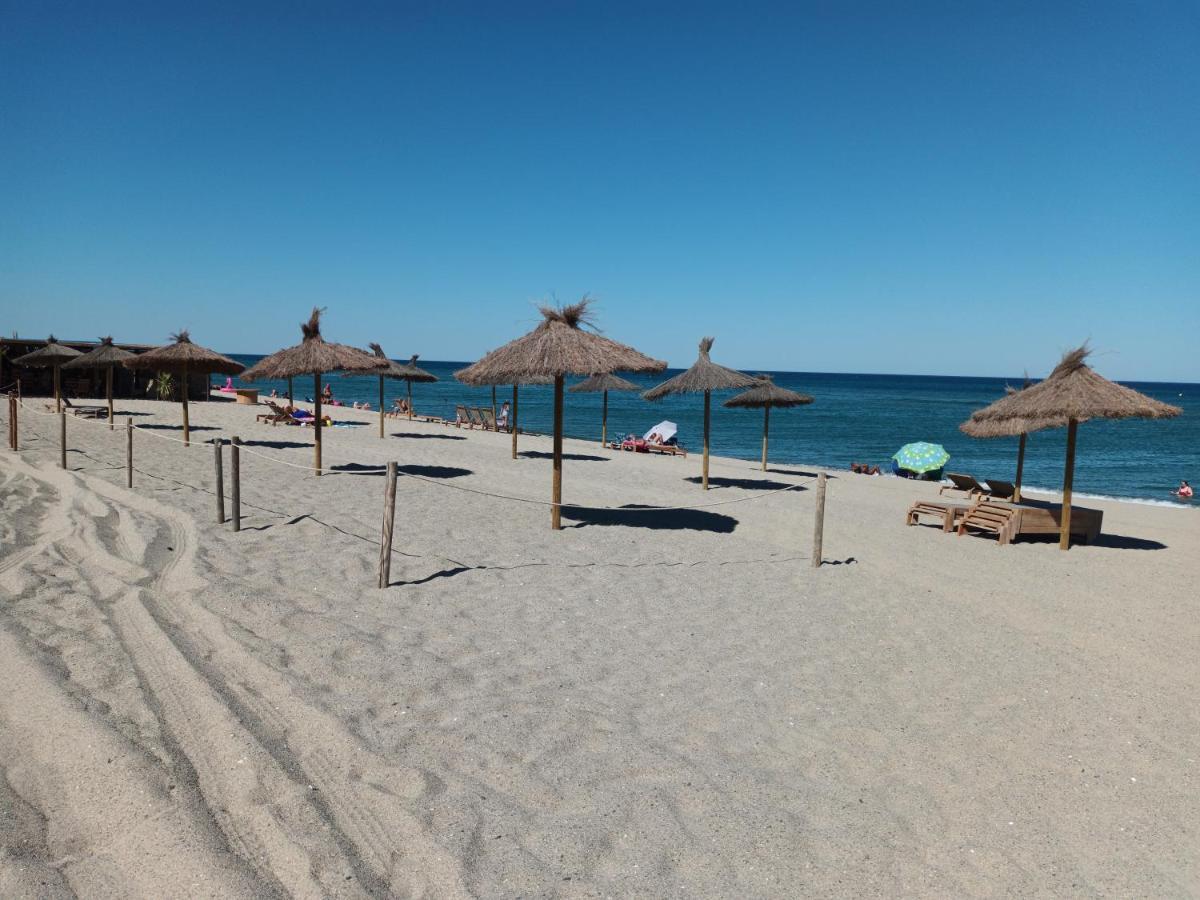 Le Victoria'S Beach Barcares - Parking Prive - Direct Plage - 5 Minutes A Pied Du Lydia - 3 Personnes Le Barcarès Exterior foto